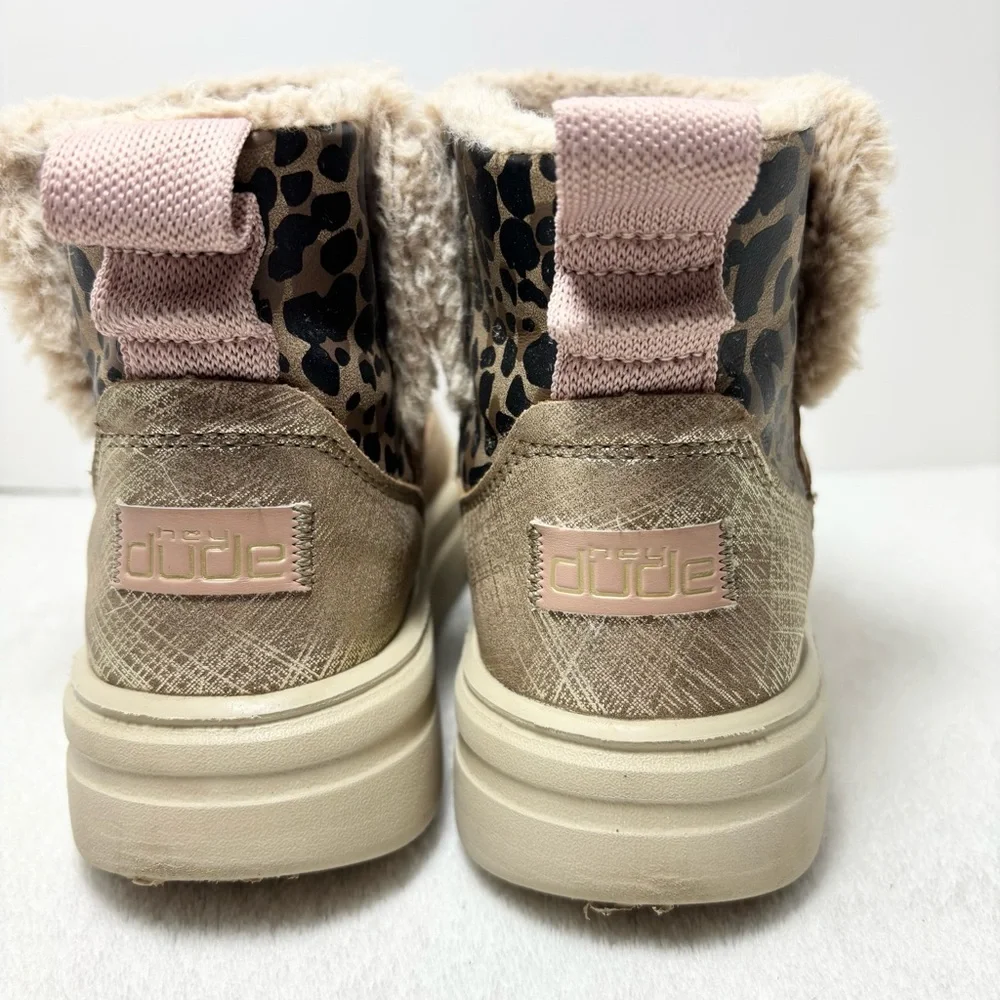 Hey Dude Kids Tan Boots with Leopard Print‎ Size 3